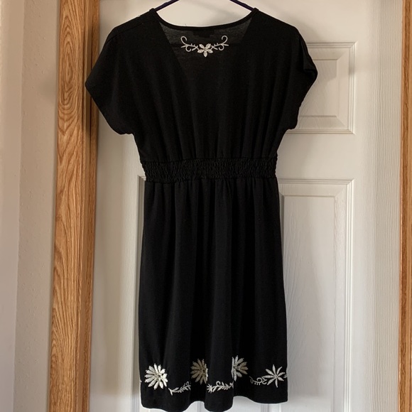 ❌SOLD❌🎉🎉🎉Size L Body Central patterned dress - Picture 2 of 3